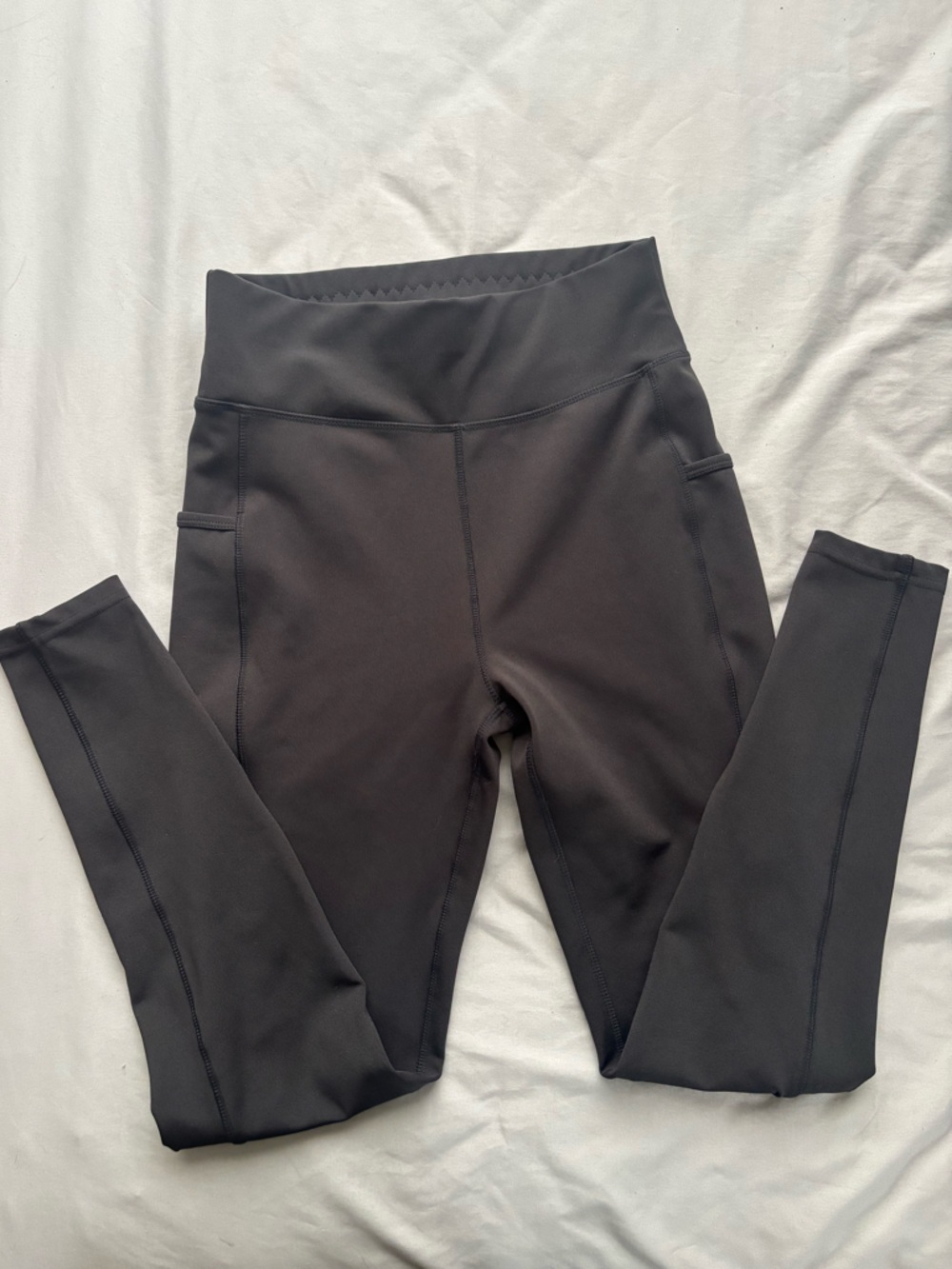 POP Fit Black High-Waist Leggings with Side Pockets